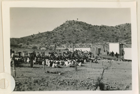 Crowd listening to Dr. James (ddr-densho-37-972)