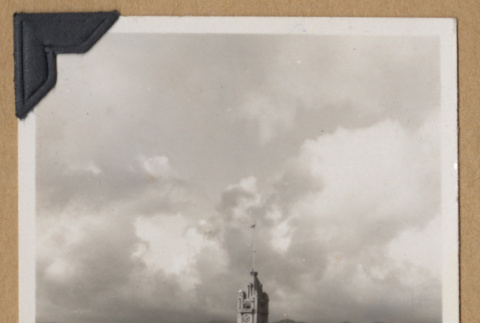 Aloha Tower (ddr-densho-542-257)