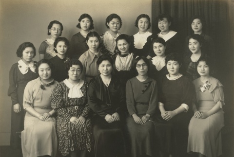 Lotus girls group (ddr-densho-128-96)