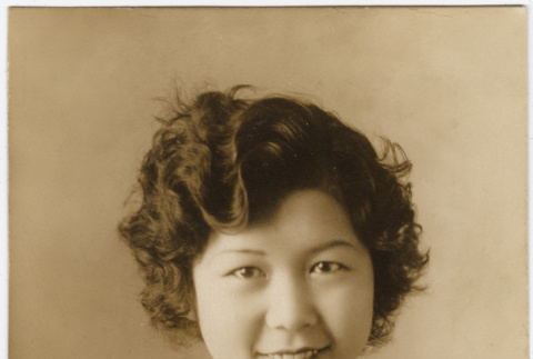 Lili Sugimoto Portrait (ddr-densho-394-31)