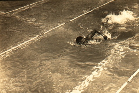 Shozo Makino swimming (ddr-njpa-4-1000)