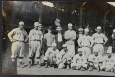 Baseball Team (ddr-densho-355-582)