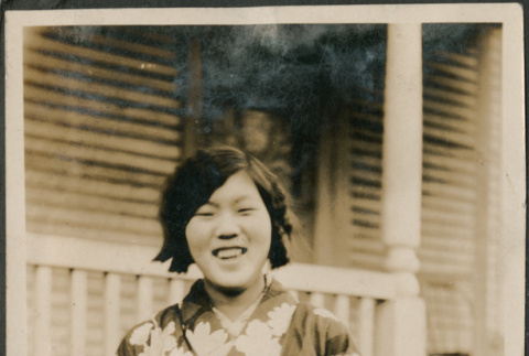 Woman and girl in kimonos (ddr-densho-316-229)
