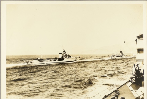 Photograph of Italian navy ships (ddr-njpa-13-764)