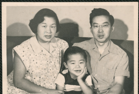 Yoshiko, Hardy and William Ken Shiomi (ddr-densho-522-708)