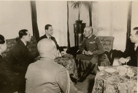 Wang Jingwei meeting with General Nishio (ddr-njpa-1-1096)