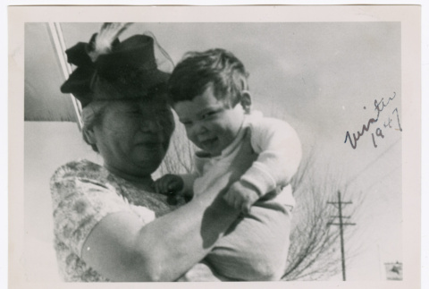David Fukuyama with grandma (ddr-densho-462-40)