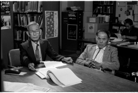 Masao Kataoka (left) and Kenjiro Hayakawa (ddr-densho-1007-1150)