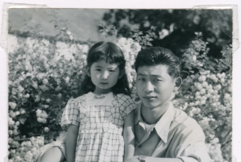 Elaine Isoshima and Uncle Tsuyoshi Nakahara (ddr-densho-477-196)