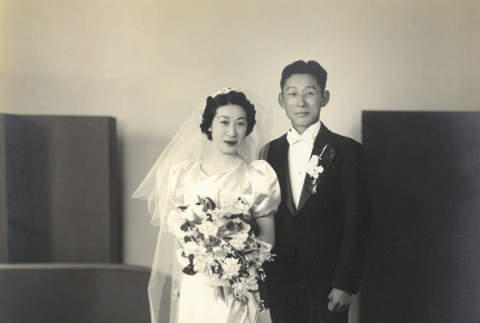 Wedding portrait of Kazue Inouye and Yoshiyuki Hattori (ddr-ajah-6-485)