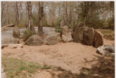 Rock feature (ddr-densho-377-1972)