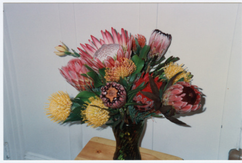 Flower arrangement in vase (ddr-densho-368-299)
