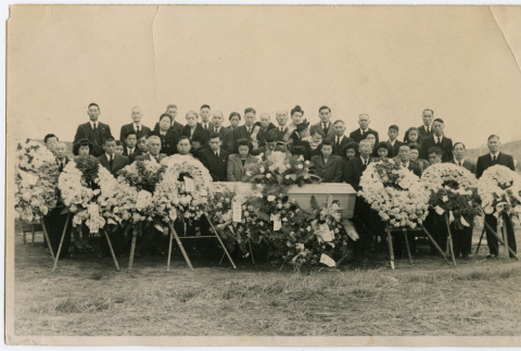 Kosai family at funeral (ddr-densho-349-16)