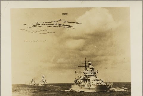 Battleships and planes (ddr-njpa-13-1546)