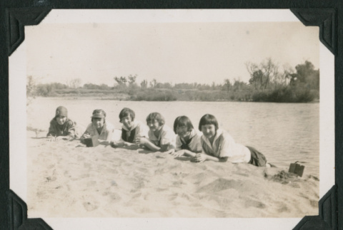On the Sandy Beach of Wakkai (ddr-densho-378-336)