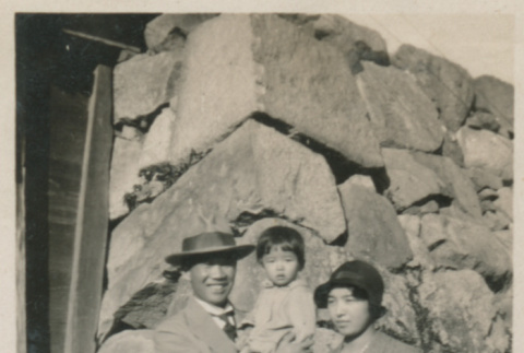 Terakawa family (ddr-densho-357-422)