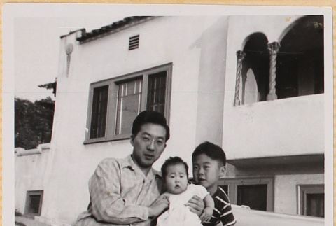 Hardy Shiomi with Susan and William Shiomi (ddr-densho-522-162)