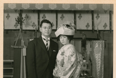 Monzaburo and Yasuko Nakahara's wedding (ddr-densho-477-293)