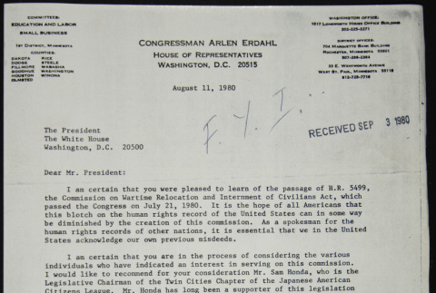 Letter to President Reagan from Arlen Erdahl (ddr-chijacl-1-431)