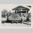 Mourners at Sasano Kanetomo's funeral (ddr-densho-37-1563)
