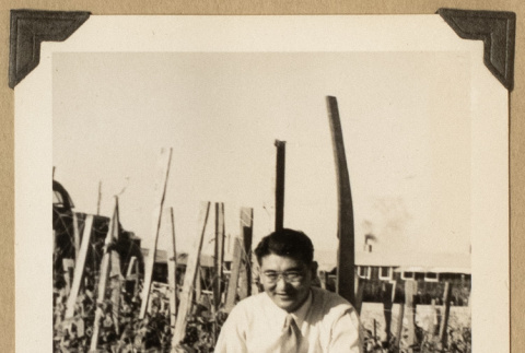 Mas Dote beside a garden (ddr-densho-542-519)