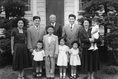Kubota family (ddr-densho-354-74)