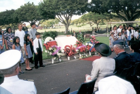 Memorial service, reunion of Nisei veterans (ddr-densho-8-3)