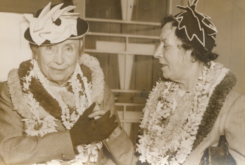 Helen Keller and Polly Thomson arriving in Hawai'i (ddr-njpa-1-753)