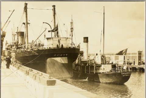 Two Soviet ships at a dock (ddr-njpa-13-467)
