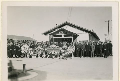 Attendees at Toyo Ishitani's funeral (ddr-densho-37-1345)