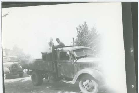 Truck loaded with charcoal (ddr-densho-299-56)
