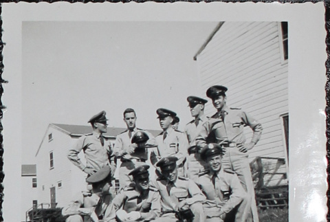 Servicemen at the Radar Observer School (ddr-densho-321-1279)