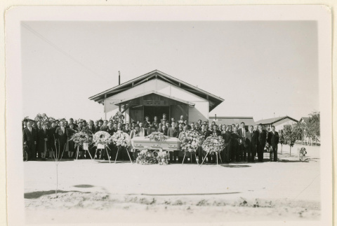 Funeral for Suyechika (ddr-densho-37-1346)