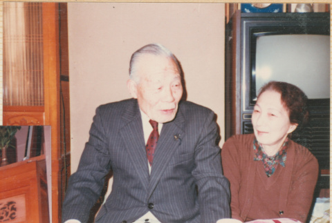 Hisamiysu Ojisan and  Miyoko Obasan (ddr-densho-426-2231)