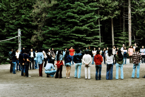 Campers gathered in a farewell circle (ddr-densho-336-309)