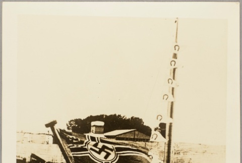 Front and back (ddr-njpa-13-930-mezzanine-6a2e83795f)