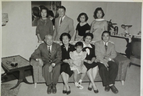 Taniguchi family (ddr-densho-252-4)