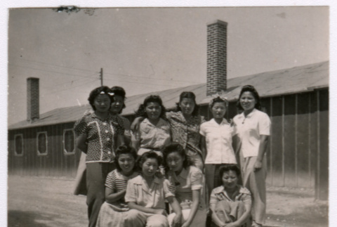 Ten Japanese American women group photo (ddr-densho-362-20)