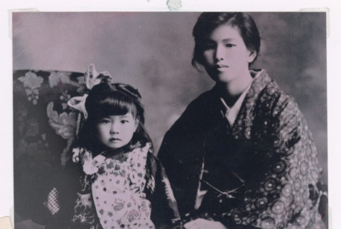 Mitzi and Yoshiko Nakahara (ddr-densho-477-52)