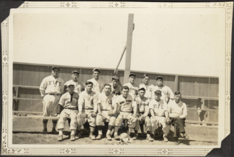 Baseball team (seated) (ddr-densho-326-600)