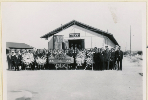 Funeral for Yoshitaro Umemoto (ddr-densho-37-1564)