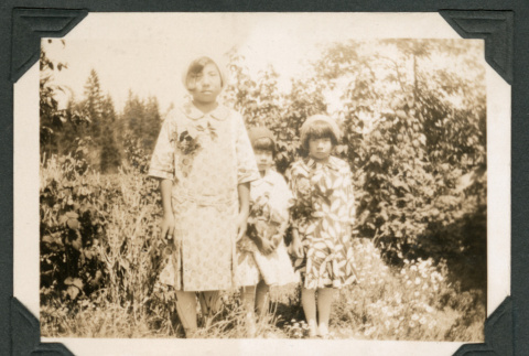 Group photo of Miyoko, Yoshiko, and Toshiko (ddr-densho-483-175)