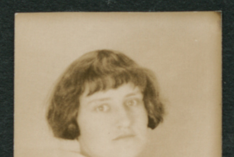Head shot (ddr-densho-378-432)