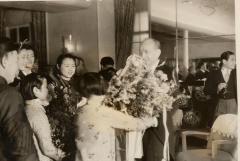 Chu Minyi receiving a bouquet (ddr-njpa-1-142)