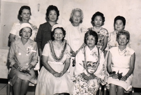 Group photograph of Honolulu ikebana association leaders (ddr-njpa-4-2502)