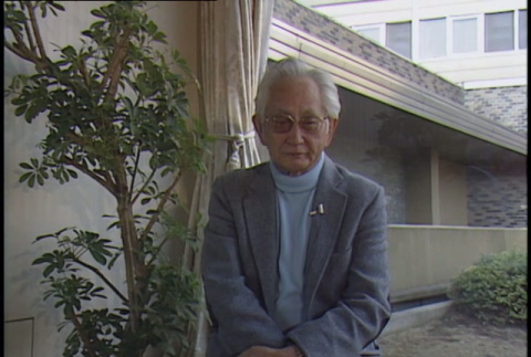 Interview with Harry Fukuhara, part 2 of 5 (ddr-densho-1007-1698)