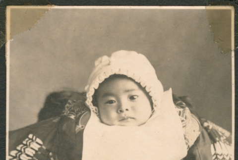 Portrait of an infant (ddr-densho-433-791)