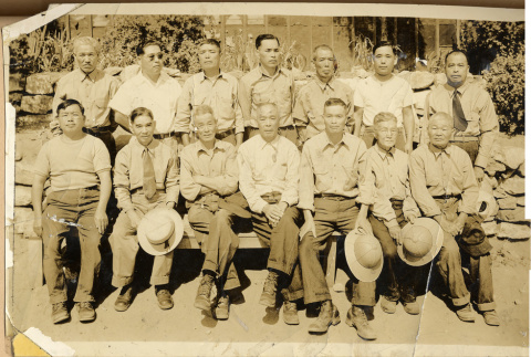 Santa Fe, New Mexico [internees] (ddr-csujad-56-323)