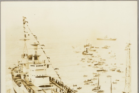Photograph of the Italian ship Bolzano leaving a shipyard (ddr-njpa-13-718)