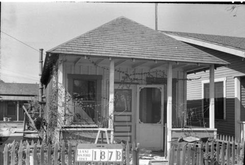 House labeled East San Pedro Tract 187B (ddr-csujad-43-59)